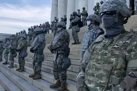 “环球霸王”出动，C-17送美国大兵“空降华盛顿”| 图说图片
