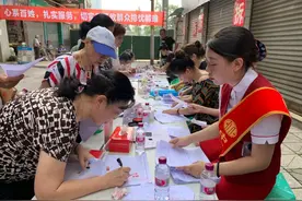 冠英古街项目征收老旧楼房 这些居民拿到棚改补偿金、完成新房安置…图片