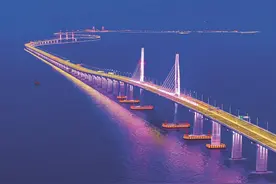 西方想不明白，中国为何耗资1200亿，造一座“无人通行”的大桥图片