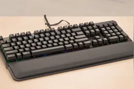 为啥说常用键盘的人要用机械键盘？推荐四款，打游戏编程全拿下图片