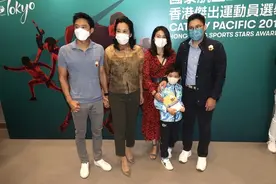 郭晶晶携长子盛装亮相！与婆婆朱玲玲似母女，祖孙三代合体很温馨图片