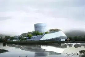 参观山西省临汾市新建的图书馆，偶遇酷爱读书的老人。图片