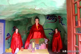 故事：赤脚大仙为什么不穿鞋？这件事和一条黑龙有关图片