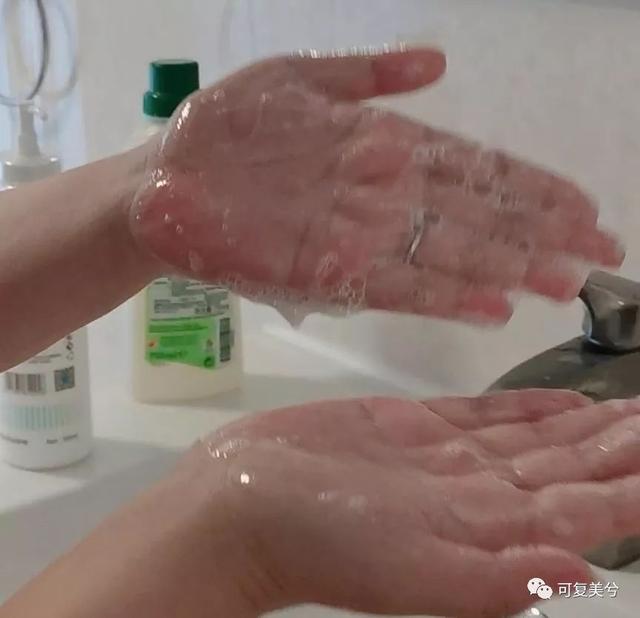 花了这么多冤枉钱后，我最喜欢这4款医美氨基酸洗面奶