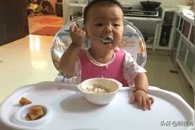 三岁宝宝不吃饭，被妈妈打屁股后离家出走，如何喂饭最科学？图片