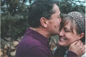 搭伙10年，64岁阿姨感慨：一场病，让我看清对方的“真面目”图片