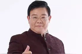 从讲古佬到主持人，郑达和网红的交情曾惹来非议图片