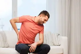 查出肾结石，不妨试试这5个方法，或不用手术，也能排除结石图片