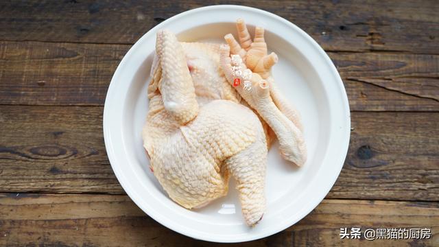 干鲍花胶炖鸡 2025年鲍鱼干花胶炖鸡
