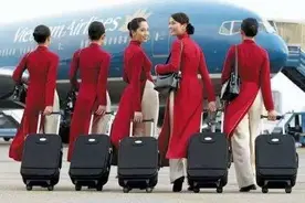 靓“空姐”空降派出所 ，杭州一民警从甘肃带回一名“空姐”图片