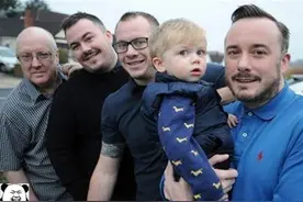 百年家族137年内只生儿子，首位女宝诞生，庆祝方式很“硬核”图片