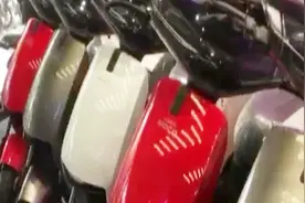 电动车出厂前就被限速？商家：车上有个装置 拆掉就能提速视频封面