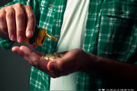 他达拉非服药剂量小，作用更持久，那能替代西地那非吗？图片