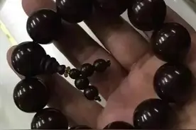 小叶紫檀越盘越黑怎么办？别怕！有妙招图片