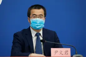 北京研发疫情防控“千里眼”：新一代超微型体温实时监测与管理系统图片
