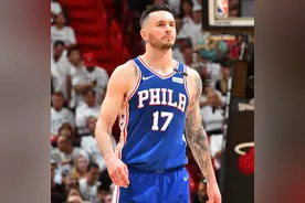 37岁射手雷迪克宣布退役，15年生涯收入破亿，高居历史三分榜第15图片