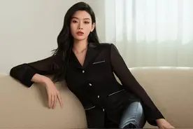 奚梦瑶挺大肚霸气复出！阔太久违被夸赞，维密风大片重回国模之光图片