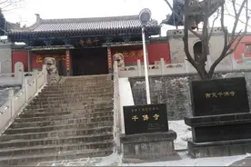 「古迹史话」千佛神龛循古风 金牛腾骛奋蹄疾图片