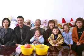 独家V观丨你笑起来真好看图片
