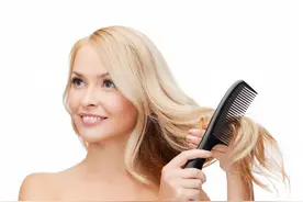 怎样做到健康洗头图片