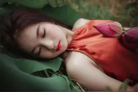 为什么很多年轻的女人害怕五六十岁的男人？3个女人说出了心里话图片