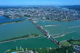 “图说”葛洲坝：走进时光里的水电丰碑图片
