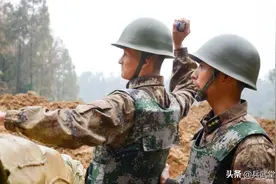 实战中捡起手榴弹扔回去是否可行，成功率有多高？专业术语叫反投图片