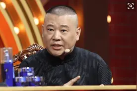 挺曹云金，拜侯耀华，何云伟喊话郭德纲：云字还你，随便怎么叫图片