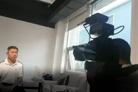 《失孤》原型父子相认后，最恶心的真相遭曝光：别为他洗白了图片