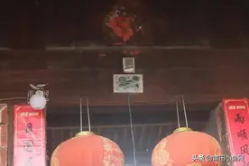 莆田一老房子挂"照妖镜"!吓到不少人图片