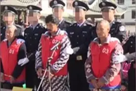 新年第二天，80多岁老母冻死在儿子家门口，四个儿子被判遗弃罪图片