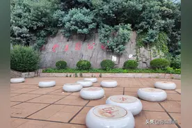 解除封山、对外开放2月有余，昆明长虫山依然热闹，却有了些变化图片