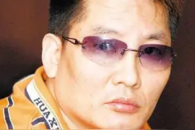 刘信达公开炮轰一老一少，“他”太装，“他”不认祖宗图片