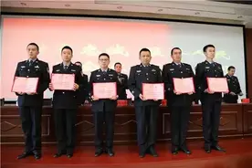 辅警证安排了图片