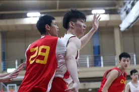 中国男篮未来5个位置的领军人物，打进巴黎奥运会就看他们的了图片