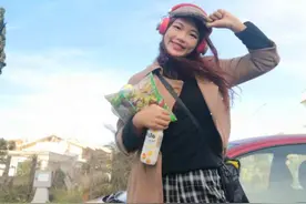 独家对话“游遍13国”回国发热女生：出国时疫情未爆发，行程告诉了朋友，能接受学校处分图片