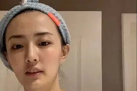徐璐素颜录护肤视频，光是眼部护理就用4款产品，果然是女明星图片