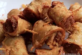简单好吃的杏鲍菇碎肉卷，皮脆肉酥，鲜香味美，不错的居家美食图片