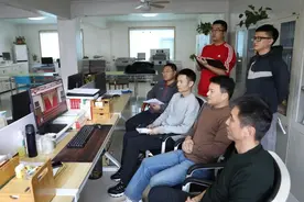 辽宁财贸学院师生热议党的十九届六中全会精神图片