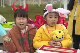 暖心义卖！看“爱心妈妈群”如何为爱助力视频封面