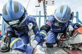 民间救援队：黑暗中的曙光，救人于危难中的无名英雄图片