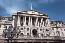 史上最懂哲学的"金融强盗": 曾击溃英格兰央行，狂赚10亿美金！又引燃东南亚风暴...丨光说图片