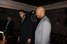 球爹：我三个儿子都打过NBA 这好似连中三次乐透彩票一样疯狂图片