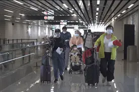 广东明确境外入粤政策包含港澳台，境外入粤人员全自费集中隔离视频封面