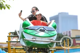 今天儿童节 让欢声笑语陪伴孩子成长图片