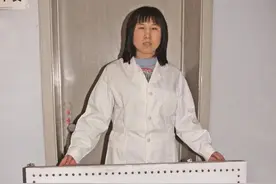 无彩世界扮亮多彩人生——盲女李倩的自强故事图片