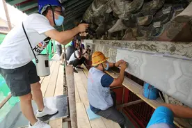 沈阳故宫开放古建筑油饰彩画修复观摩图片