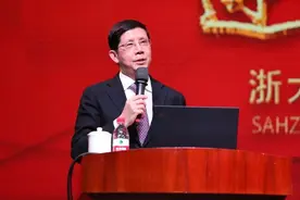 迎七一 颂英雄 抗疫精神永相传图片
