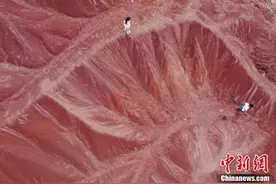 探访大美南岭“红沙漠”图片