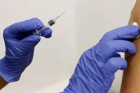 印度志愿者称接种疫苗后失忆10天 索赔未果反被起诉图片